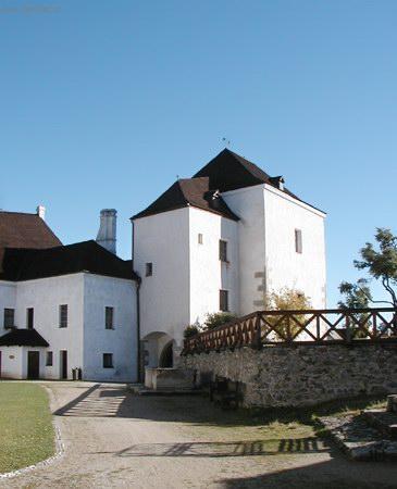 Foto: Nov� Hrady