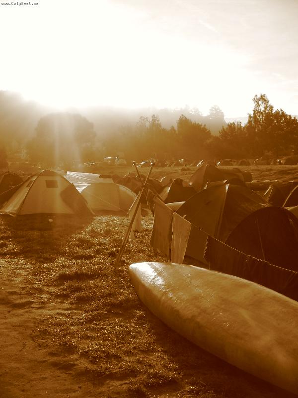 Foto: sv�t�n� u Vltavy