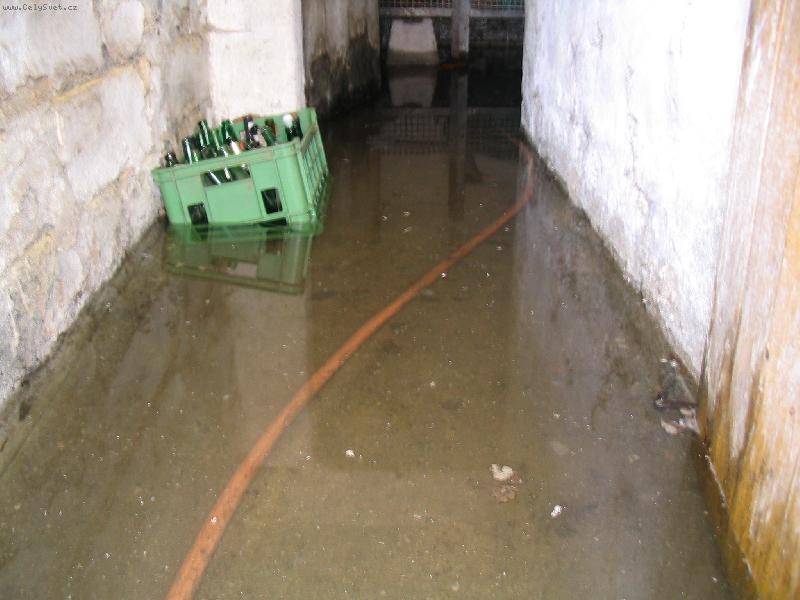 Foto: sklep-leto�n� povodn�