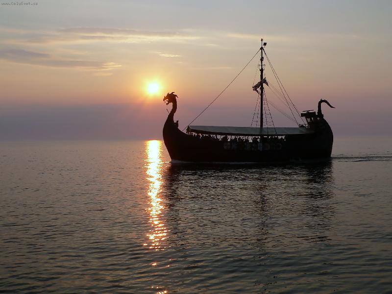 Foto: Z�pad slunce-na lodi