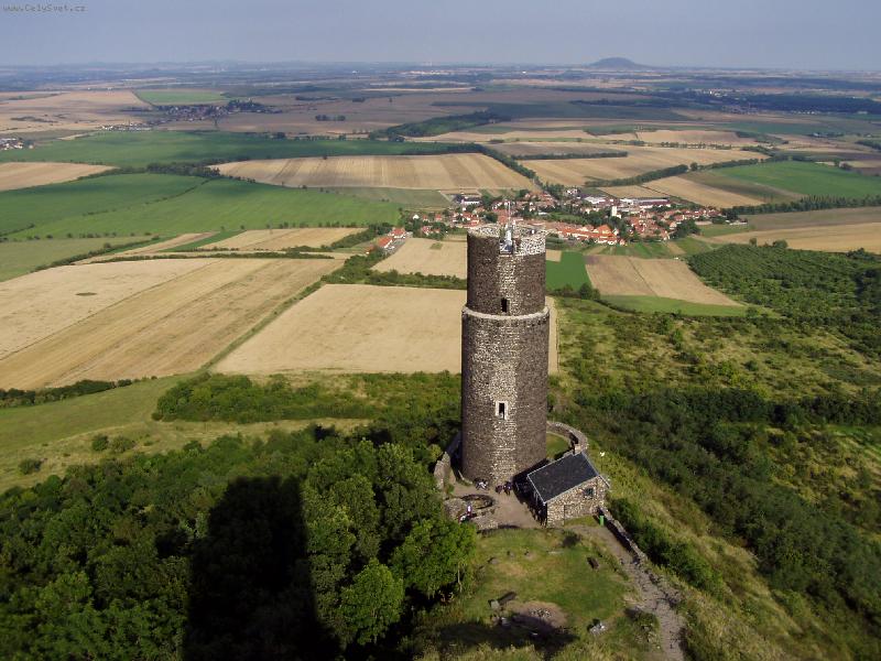 Foto: Hazmburk-Jako z letadla