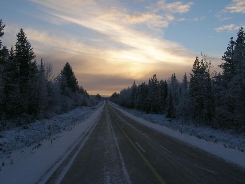 Foto: 100 km rovn�, a pak doprava