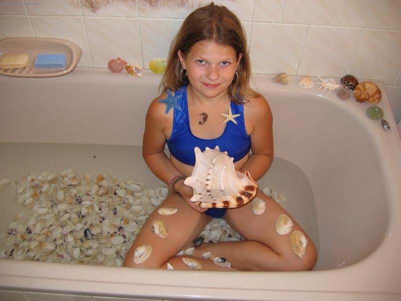 Foto: skoro jako u mo�e-jenom t� vody je o n�co m��