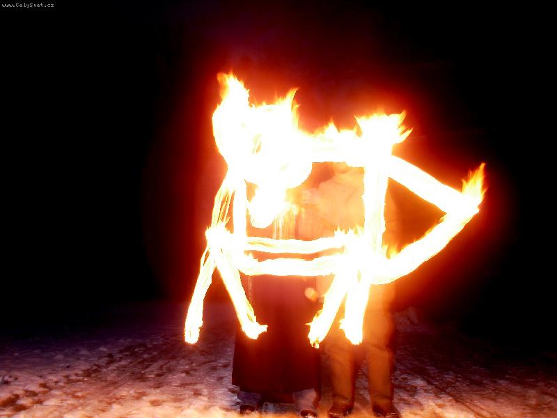 Foto: Pras�tko ohn�m