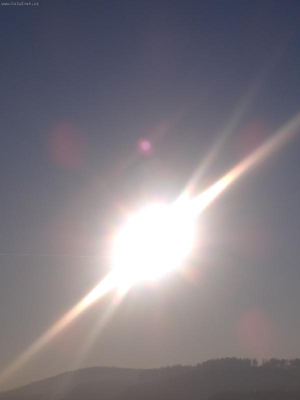 Foto: Paprsky slunce