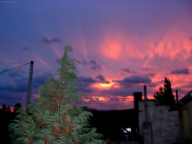 Foto: p�te�n� podve�er-z�pad slunce 2,6,2006