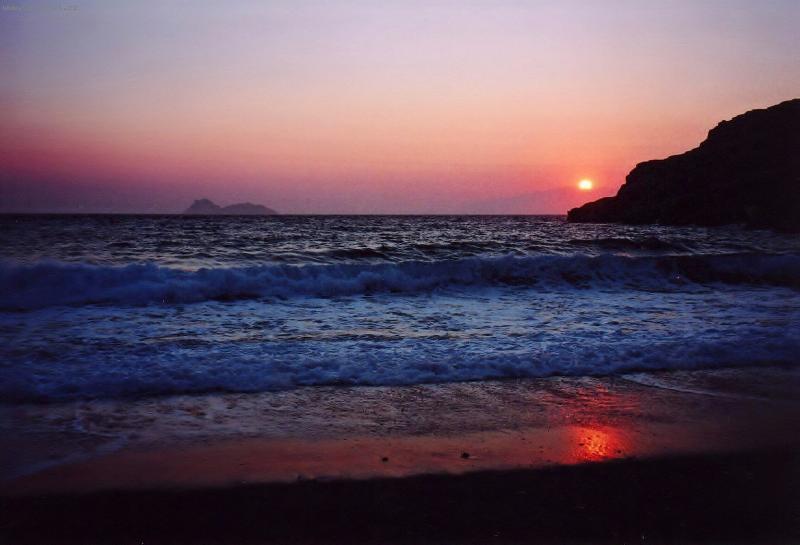 Foto: Rud� z�pad.-Kr�ta - Matala - z�pad slunce