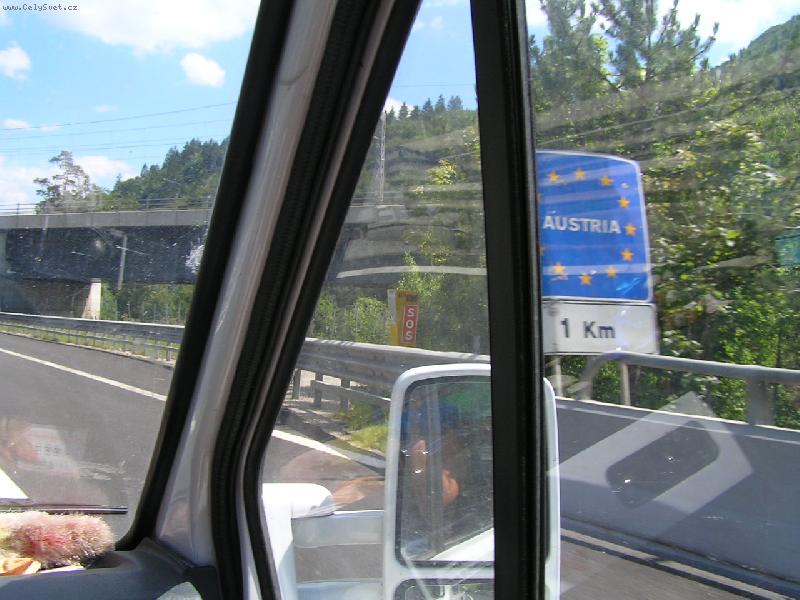 Foto: It�lie 2005-...domov se u� bl��������