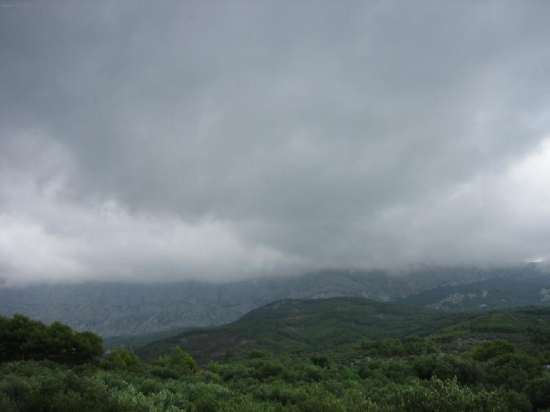 Foto: Bl��ci se bou�e