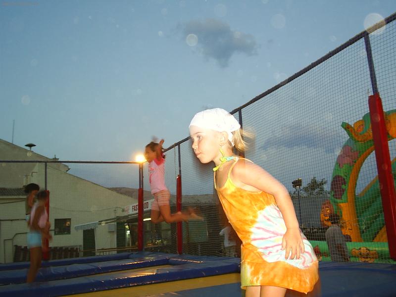 Foto: ...tak je�t� trochu soust�ed�n� a budu v�� ne� ta vedle-Ve�er na Pagu