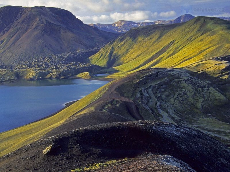Foto: Lake Frostastadavatn, Near Landmannalaugar, South Highland, Iceland